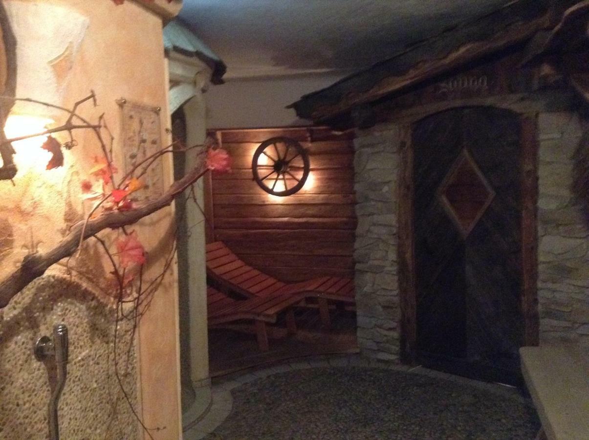 Garni Eden Bed And Breakfast سوراغا المظهر الخارجي الصورة